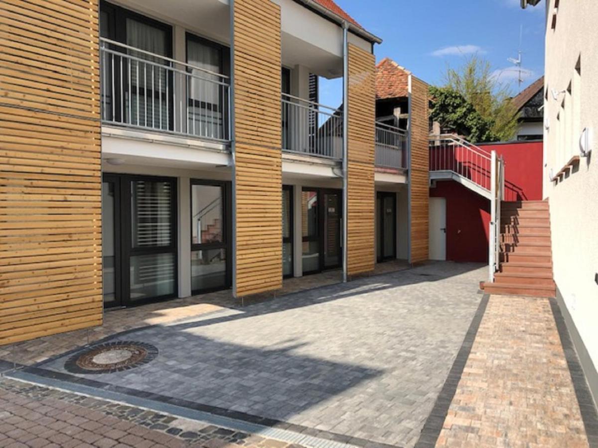 Weinmotel Simon 1 A Alzenau in Unterfranken Exterior foto